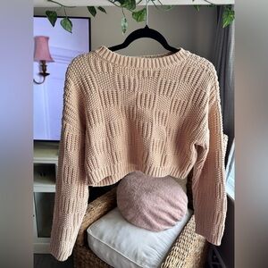 Worn Once Like New Willow & Wind Knit Cropped Cream Tan Oatmeal Sweater Jumper